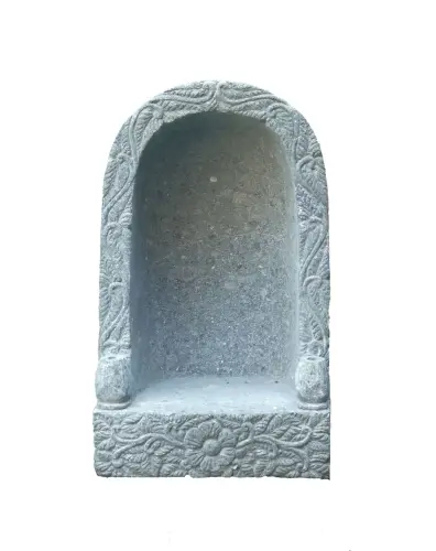 Product image of the product “Stone as a cave entrance to place special statues - decorated with relief and flowers, in the sizes from 45cm to 80cm, natural finish ”